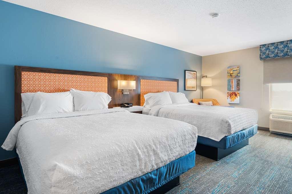 Hampton Inn Ottawa - Starved Rock Area Room photo